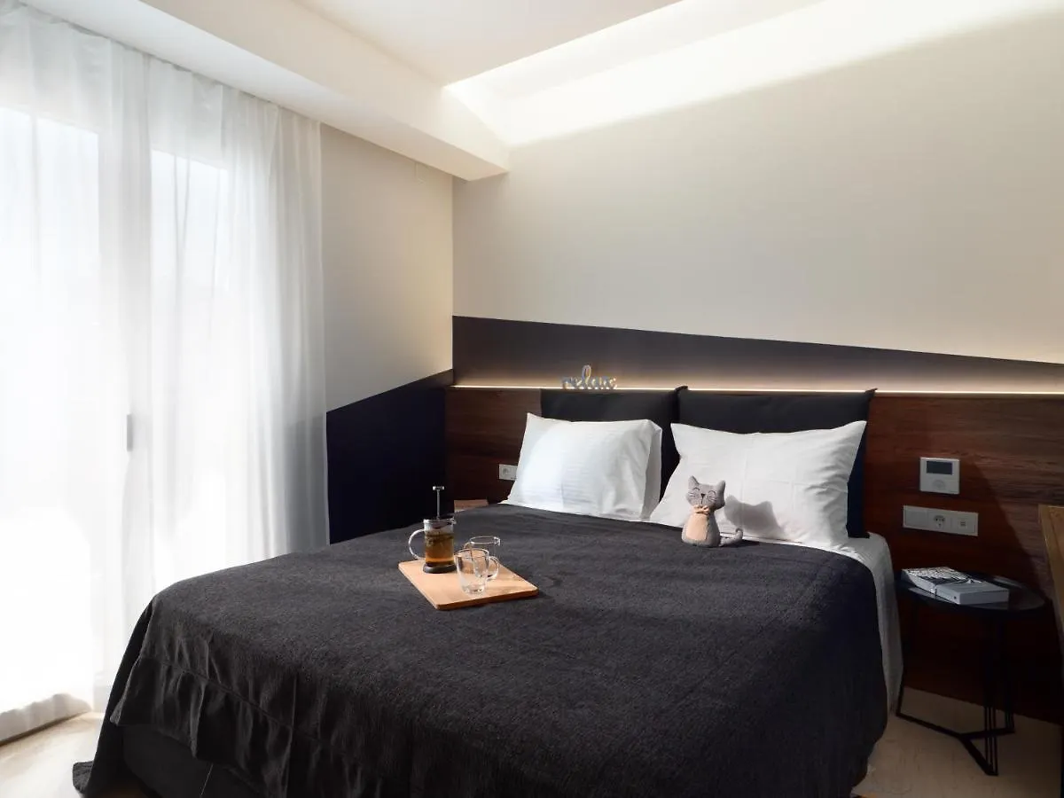 Apartment The H Experience - Stylish 2Bd Apt With Balcony In Heraklion Center